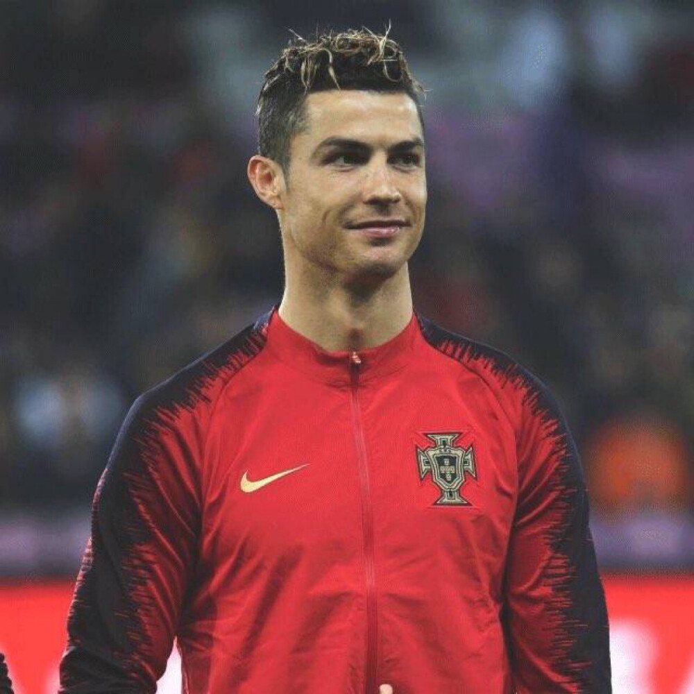 早报：上海双雄末轮争冠？这集我看过……（晨报：沪上双雄末轮争冠，又是熟悉的剧情）